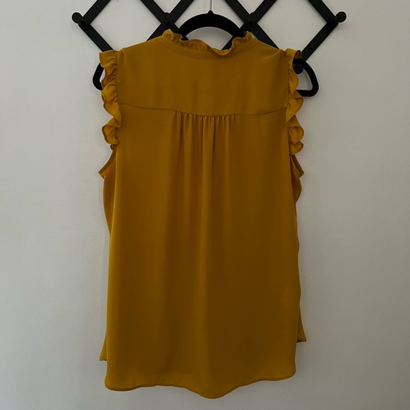 Loft Blouse - Picture 2 of 3